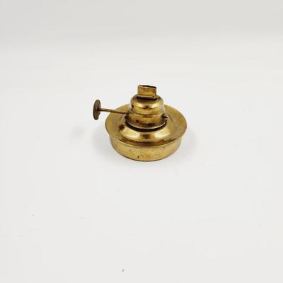 SMALL BRASS OIL LIGHT