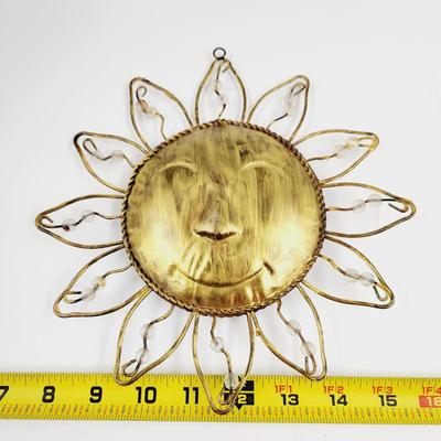CUTE METAL HANGING SUN DECOR