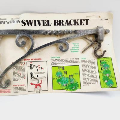 WROUGHT IRON SWIVEL BRACKET NEW
