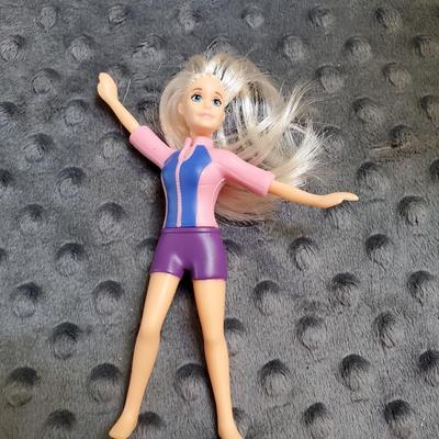 Mattel Mini Barbie Surfer