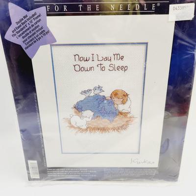 DESIGNS "NOW I LAY ME DOWN TO SLEEP" CROSS STITCH
