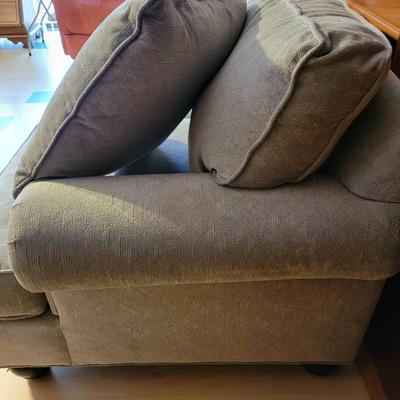 Gray Craftmaster Couch and Throw Pillows (LR-DW)