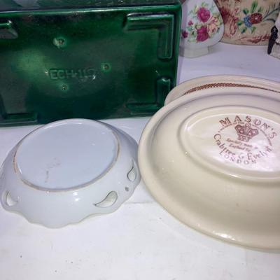 Lot of ceramic figurines