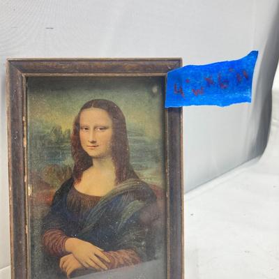 Lot of assorted decorative items