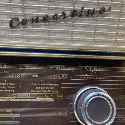 Vintage Radio Concertino