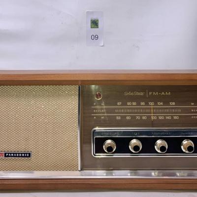 Vintage Radio Panasonic