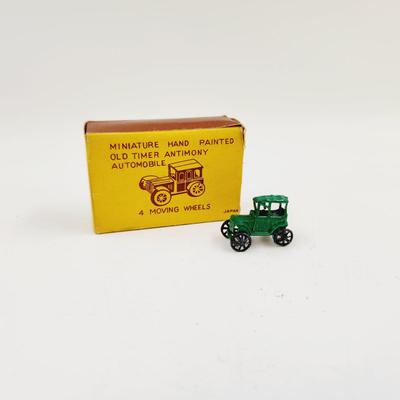 VINTAGE MINATURE OLD TIME ANTIQUE HAND PAINTED ANTIMONY AUTOMOBILE
