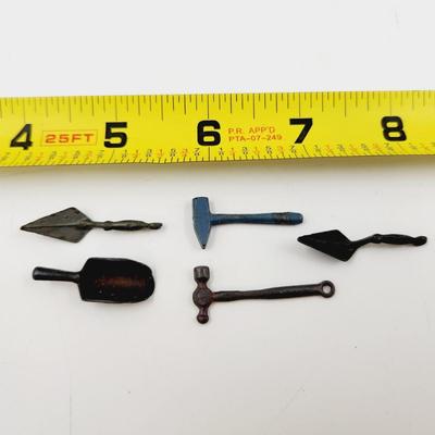 VINTAGE METAL MISC TOOL MINATURE COLLECTABLES