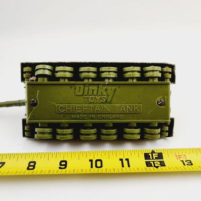 VINTAGE METAL DINKY TOYS CHEIFTAIN TANK TOY