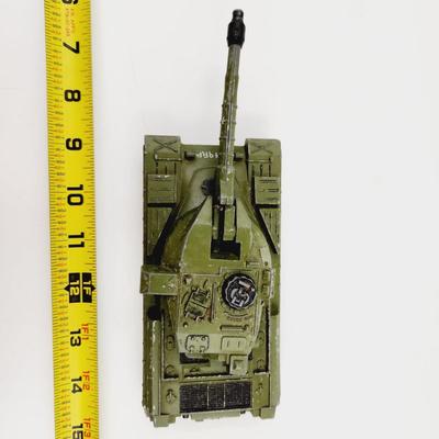 VINTAGE METAL DINKY TOYS CHEIFTAIN TANK TOY