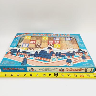 VINTAGE HALSAM BLOCK VILLE #102 W/ 75 PIECES