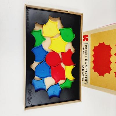 VINTAGE HI-Q KWAZY QUILT GAME