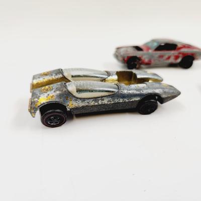 VINTAGE 1960S HOT WHEEL REDLINE COLLECTORS CARS