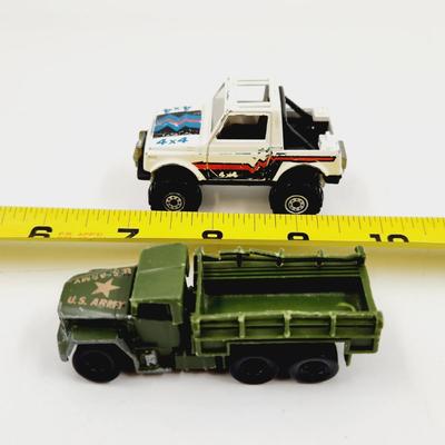VINTAGE 1980s HOT WHEEL COLLECTORS CARS
