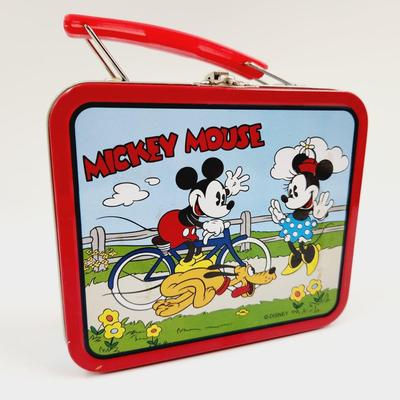COLLECTABLE MICKEY & MINNIE MOUSE METAL LUNCH BOX