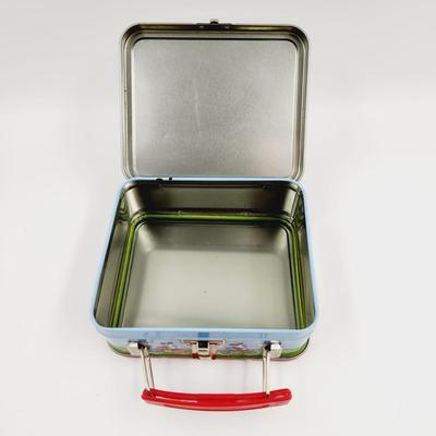 COLLECTABLE MICKEY & MINNIE MOUSE METAL LUNCH BOX