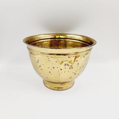 BIG BRASS PLANTER