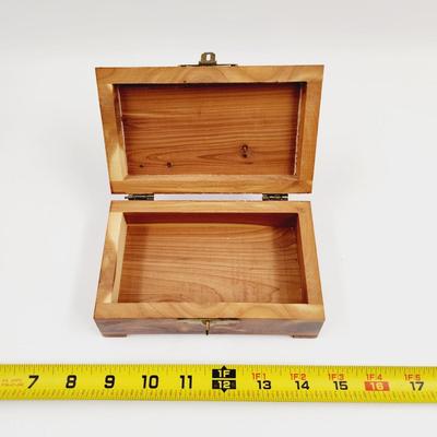 VINTAGE WOODEN DESIGNED TRINKET - JEWELRY BOX