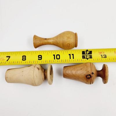 SO STINKIN CUTE VINTAGE MINATURE WOODEN VASES