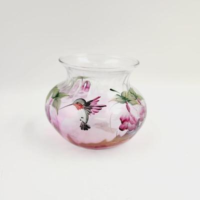 VINTAGE GORGEOUS HAND PAINTED HUMMINGBIRD VASE