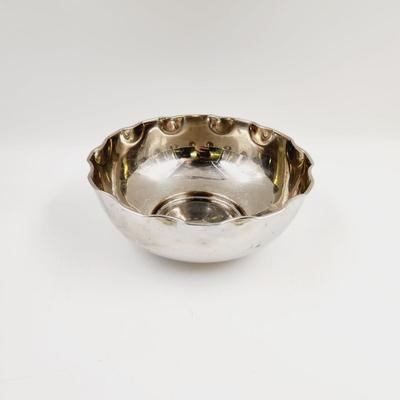 RUFFLED EDGE SILVER TONED MIXING BOWL