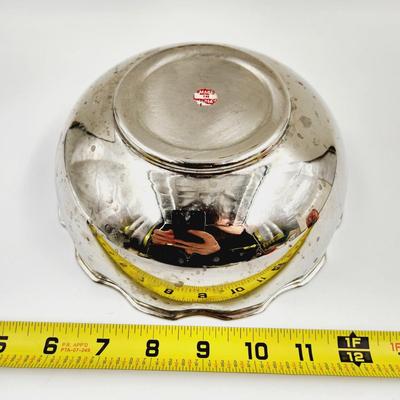 RUFFLED EDGE SILVER TONED MIXING BOWL