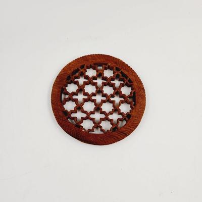 VINTAGE WALNUT TRIVET
