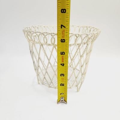 VINTAGE WIRE METAL BASKET