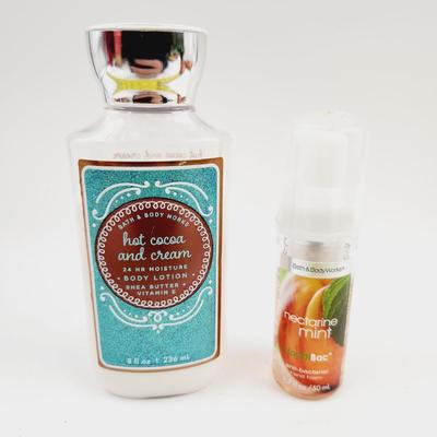 BATH & BODY WORKS LOTION & HANDY BACBUNDLE