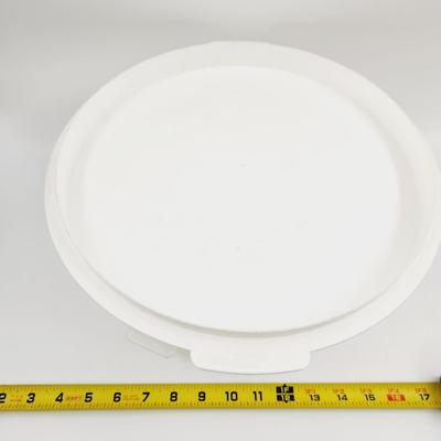 NICE PLASTIC CAKE CARRIER - MISSING HANDLE