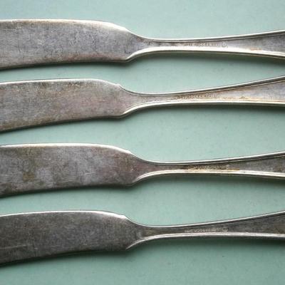 Set of 4 Antique Butter Knives