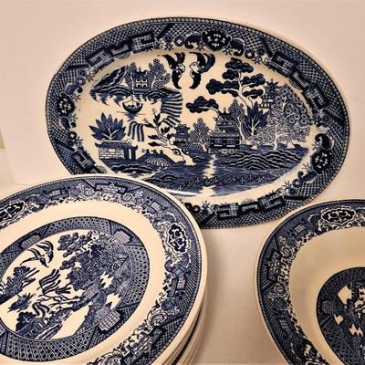 Lot #98  Vintage Blue Willow Lot