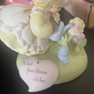 Tender Expressions Bisque Figurine “The Tiniest Flower Blossoms With Love”LIKE BRAND NEW