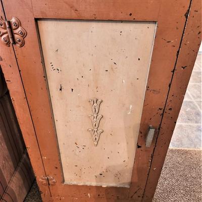 Lot #113  Small Primitive Painted Cabinet