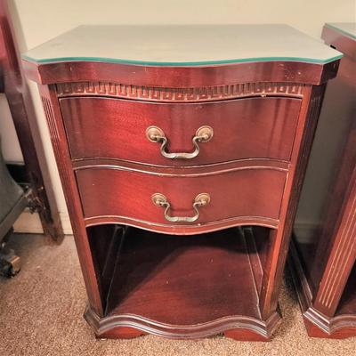 Lot #118  Nice PAIR of Vintage Mahogany Nightstands - Hickory Manufacturing Co.