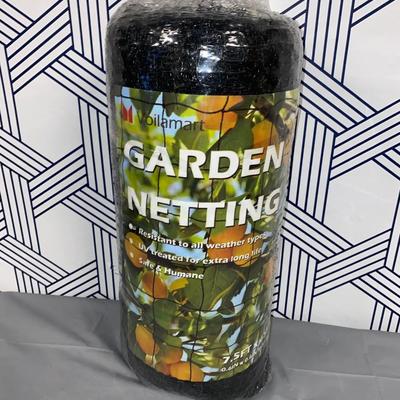 New Large Roll of Garden Netting 7.5 Ft