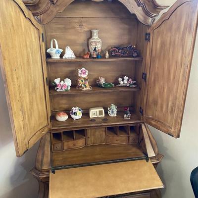 Secretary-style cabinet