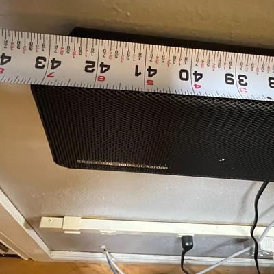 Samsung TV and Samsung Harman/Kardon HDMI Dolby Audio Speaker Bar