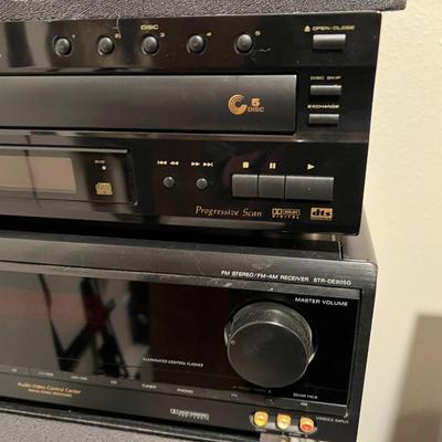 Great Media Equipment Lot of 6 JBL and Advent Speakers and Pioneer DVD and Sony Receiver