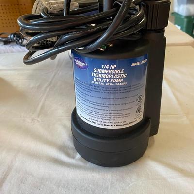 1/4 HP submersible sump pump