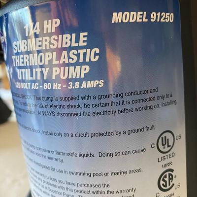 1/4 HP submersible sump pump