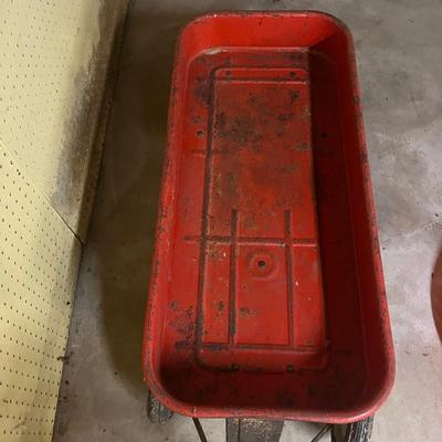 Union 10X Junior AMF Red Wagon & Round Plastic Sled (BS-MG)