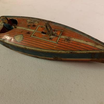 ANTIQUE TIN TOY