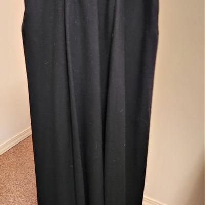 Lot #162 Fantastic Vintage Cape with Fox Tail Trim - great condition