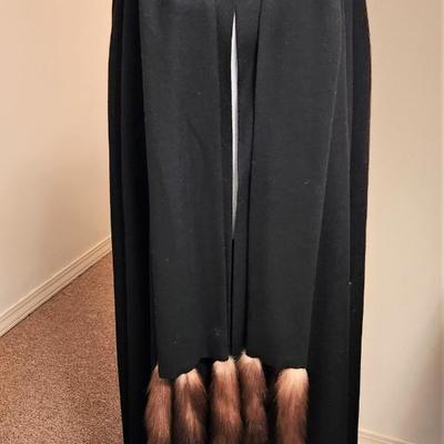 Lot #162 Fantastic Vintage Cape with Fox Tail Trim - great condition