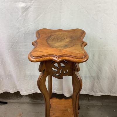 1487 Vintage Oak Plant Stand