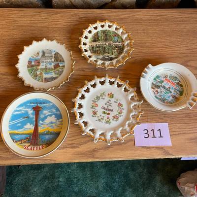 Lot of State Souviner plates