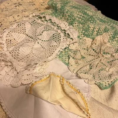 Lot of linens