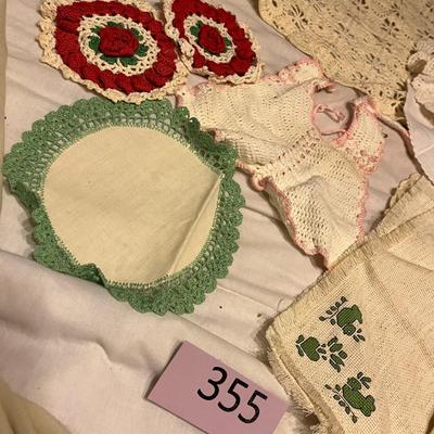 Lot of linens