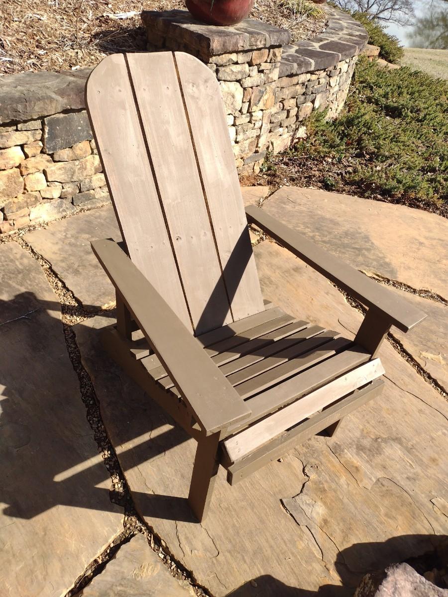 Solid Wood Adirondack Outdoor Chair EstateSales Org   A 82012753 Kedhs30o49jhlnbi 